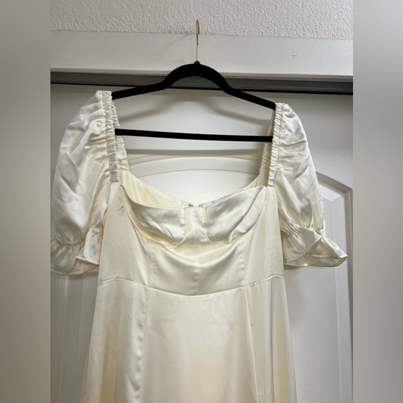 NWOT We Wore What Satin Look Midi Dress - Picture 7 of 13